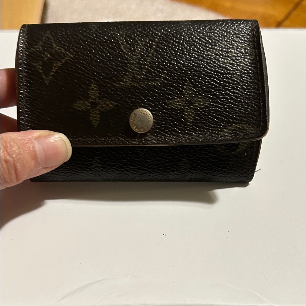 Louis Vuitton Monogram KeyHolder
